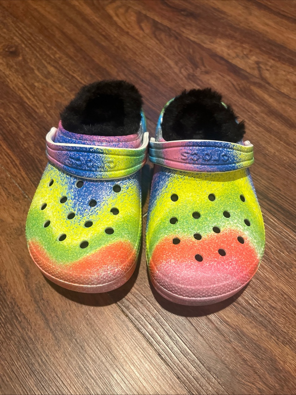 Crocs Classic Spray Tie Dye Lined Clogs Unisex Fur Lined Child, Size 11